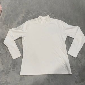 Women's Medium L.L. Bean White Long Sleeve Shirt